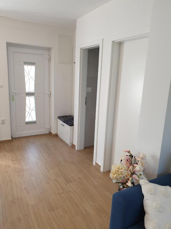 La Vie Krk Apartment Кърк Екстериор снимка